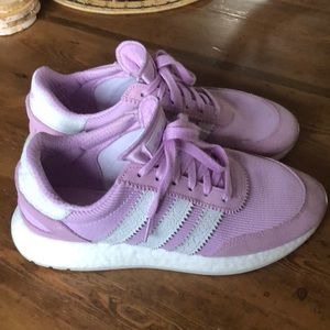 Worn 1x, women’s light pink adidas size 9 1/2